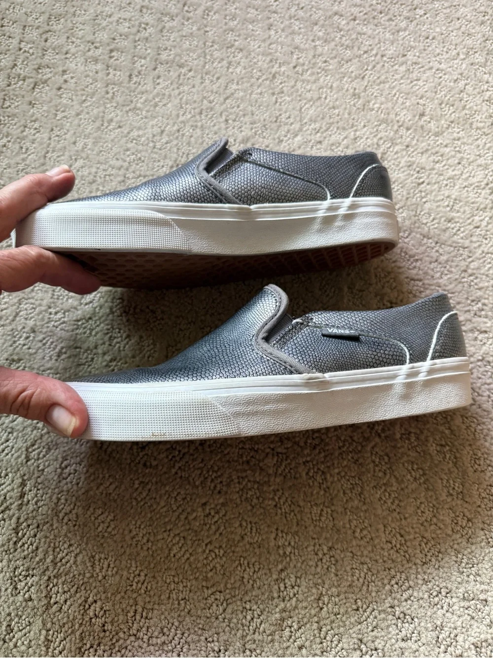 Vans Slip-Ons Textured Metallic Gray, women’s 6.5 - Picture 4 of 8